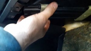 Как заменить салонный фильтр на мэрседесе слк 230