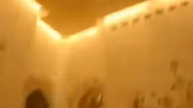 Abu Dhabi Mosque.wmv смотреть онлайн