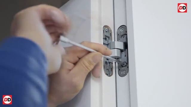 Assembling Door to Push On Absolute Swing смотреть онлайн