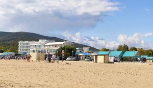 Шамора, море, пляж, внезапный ливень, октябрь 2023