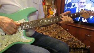 Белые Крылья-В. Шаинский  (как играть на гитаре аккорды Dm)