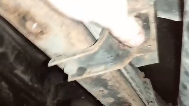 Mitsubishi Pajero Sport, замена подушки КПП смотреть онлайн