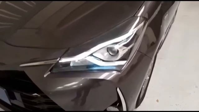 TOYOTA Yaris 1 5 Hybrid 5 porte Active смотреть онлайн