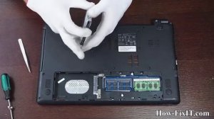 How to upgrade RAM and SSD / Hard Drive in Acer Aspire E1-510, E1-570, E1-530, V5-472, V5-561