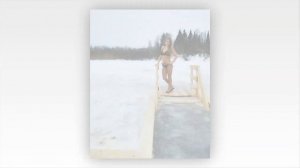 Купание в проруби на Крещение 2020 год ДЕВУШКИ