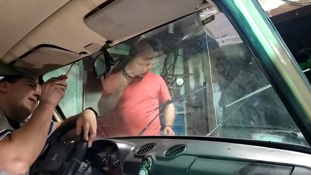 Как снять лобовое стекло ВАЗ классика смотреть онлайн