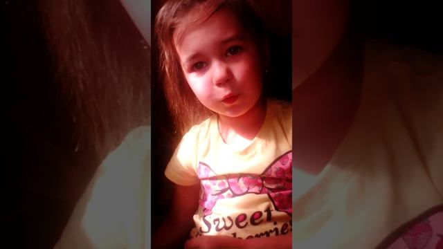 Девочка даёт советы Как влюбится в мальчика? Лаура