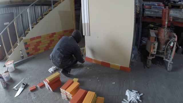 Утепление цоколя термопанелями "Зодчий"