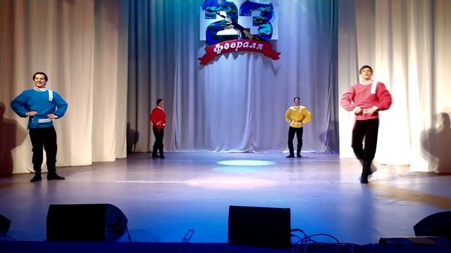 Образцовый хореографический ансамбль "Россияночка" - "Мужской перепляс"