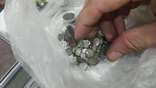 Удачно заехал на скупку металлолома смотреть онлайн