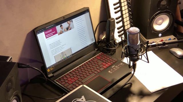 Обзор микрофона AKG Perception 200 смотреть онлайн