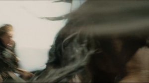 Фарамир приказывает отступить. Гэндальф отгоняет назгулов.HD