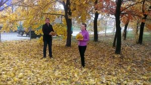 Уроки фотографии. Как сделать осенний листопад.