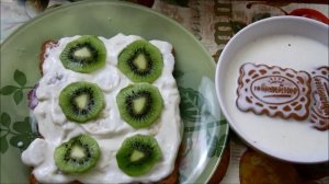 Тортик из печенья с бананом и киви БЕЗ ВЫПЕЧКИ