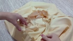 ШЬЮ ПЛАТЬЕ ИЗ АТЛАСА