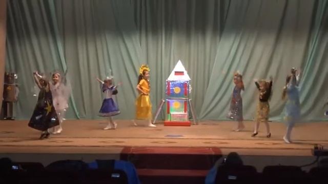 "Космические дали" Новоселезневский детский сад "Ивушка" смотреть онлайн