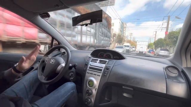 2010 Toyota Yaris 1.5 G 藍小鴨?佳世達汽車榮獲 桃園車讚安心好店?