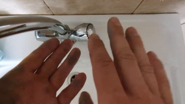 Лайфхак как и чем отмыть, удалить, оттереть краску с кожи рук? | Новая фишка смотреть онлайн