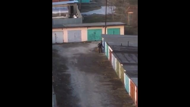 Сосед гараж и недоверие. смотреть онлайн