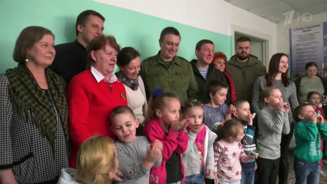 На Донбасс со всей России приезжают машины с помощью, которую собирают неравнодушные люди