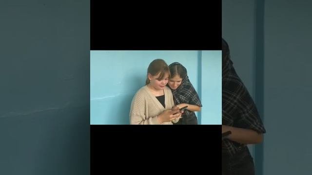 школьный сериал.*краш школы*