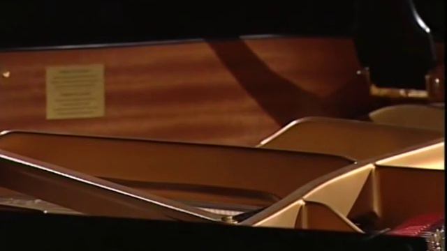 Nataša Veljković – Clara Schumann: Romanze op. 21/1 смотреть онлайн