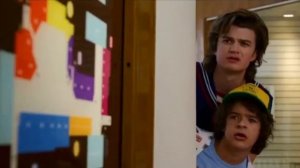 забавные моменты из «Очень странные дела»/Stranger things
