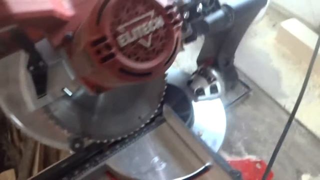 Торцовочная пила ELITECH обзор смотреть онлайн