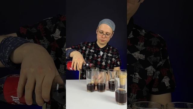 Найди классическую КОЛУ! Отличается Добрый Кола от Классической КОЛЫ? ЭКСПЕРИМЕНТ! смотреть онлайн