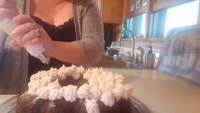 How to Use Russian Piping Tips for Beginner Cake Decorators (Surprisingly Good Results!)