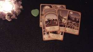 Онлайн гадание.  Выйду ли я еще раз замуж ?