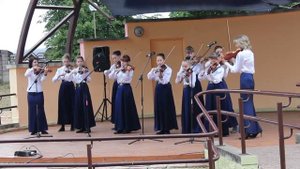 А. Коровицын "Куклы сеньора Карабаса". Исп. ансамбль скрипачей "Чароўная скрыпка"