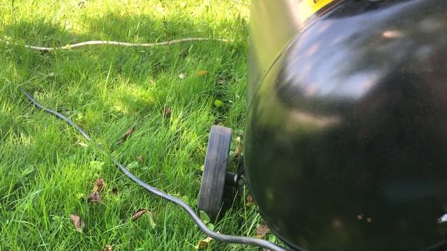 На компрессоре WIEDERKRAFT WDK-91053 вибрация. смотреть онлайн