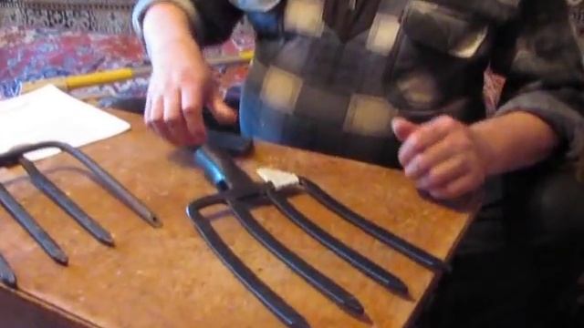 Часть 2. Архимедова лопата (Картофелекопалка). Сделай сам. смотреть онлайн