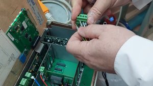 Подключение датчика к ультразвуковому доплеровскому расходомеру DFM-5