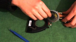 Разобрать/собрать Fujitsu Lifebook AH532, заменить термопасту.