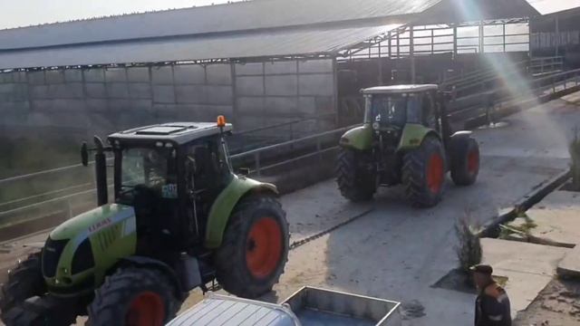 Battle of new and old Arion 630C | Битва тракторов, старый против нового Арион 630С. смотреть онлайн