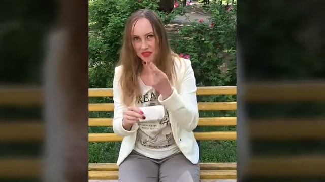 Жидкая губная помада и тушь для бровей