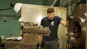 Как равномерно отцентровать заглушку в четырехкулачковом патроне на станке ДИП 500? /ОНИКС