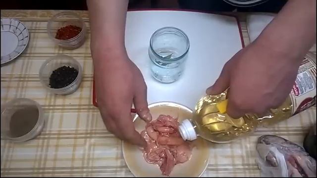 Печень Налима (Трески) в собственном соку Рецепт приготовления. Очень Вкусный Старинный Деликатес смотреть онлайн