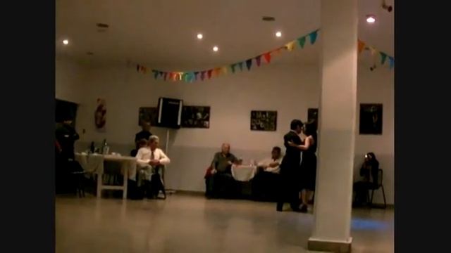 Yanina Quiñones y Neri Piliu en La Luna смотреть онлайн