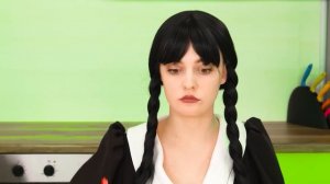 Кулинарный Челлендж: Уэнсдей против Бабушки | Кухонные Лайфхаки и Хитрости от Fun Challenge