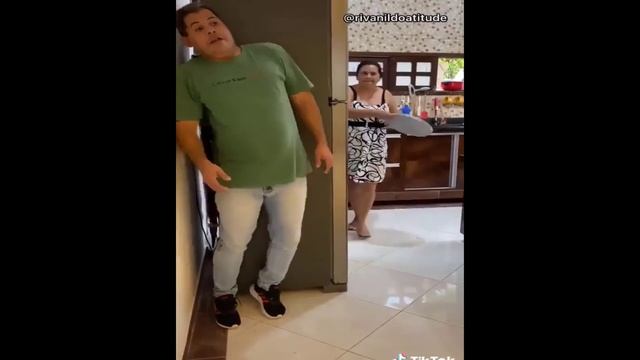 ИТАК, опять ПОСМЕЕМСЯ)))))))))))))))))))))).mp4 смотреть онлайн