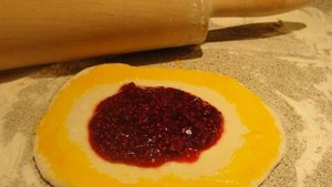 Пирожки с вареньем на сковороде