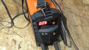 Быстро съёмник из плоскогубцев/как сделать / быстро съёмник/своими руками.