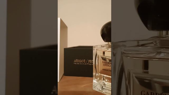 Armani Prive Gardenia Antigua perfume