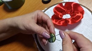 Вышивка лентами - мак (коробочка и тычинки)