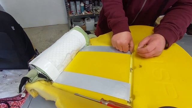 Как снять центральную панель Ланцер 10. Купил подогрев сиденья, устанавливаем своими руками в гараж смотреть онлайн