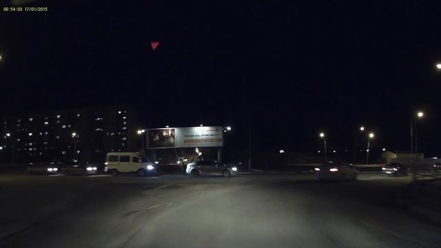 В Нижнем Тагиле водители не смотрят на знаки смотреть онлайн