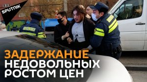 В Тбилиси задержаны 16 человек на акции против роста цен на бензин